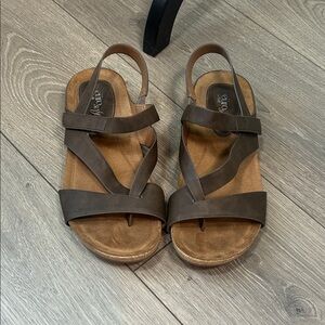 Euro Soft by Sofft Brown Leather Sandals